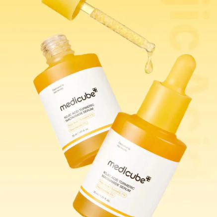 Medicube Cúrcuma + Ácidos Exfoliantes Serum 30 ml – Renueva e Ilumina la Piel Opaca